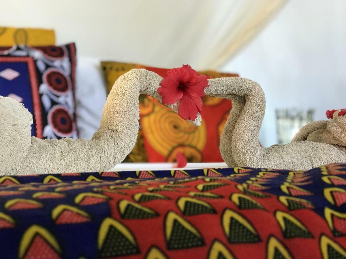 Peponi Beach Resort Pangani Exteriör bild
